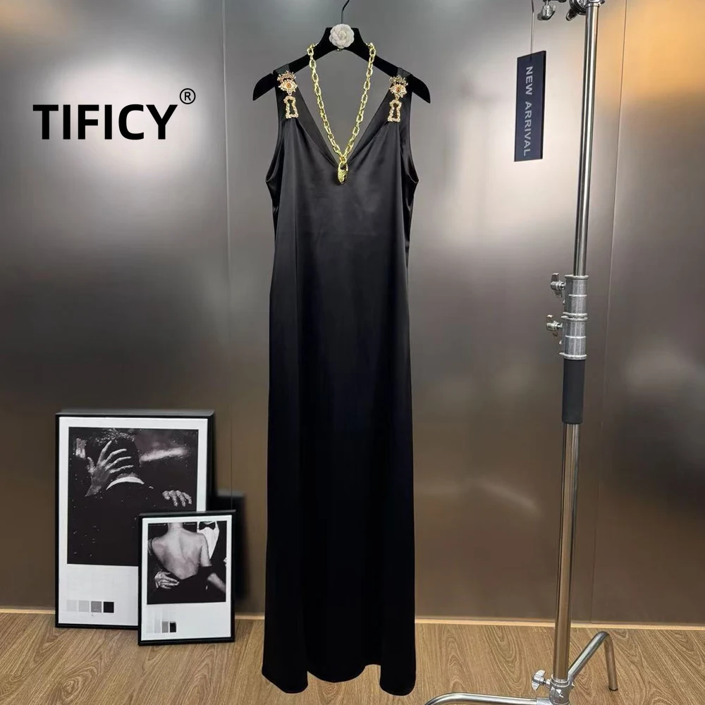 

High Street Summer Women's New Style French Retro Temperament Metal Buckle Decoration Deep V-neck Sleeveless Tank Dress