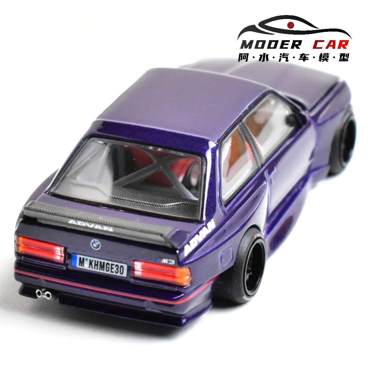Kaido House+MINIGT TSM 1:64 216 Souvenir M3 paarse gegoten modelauto