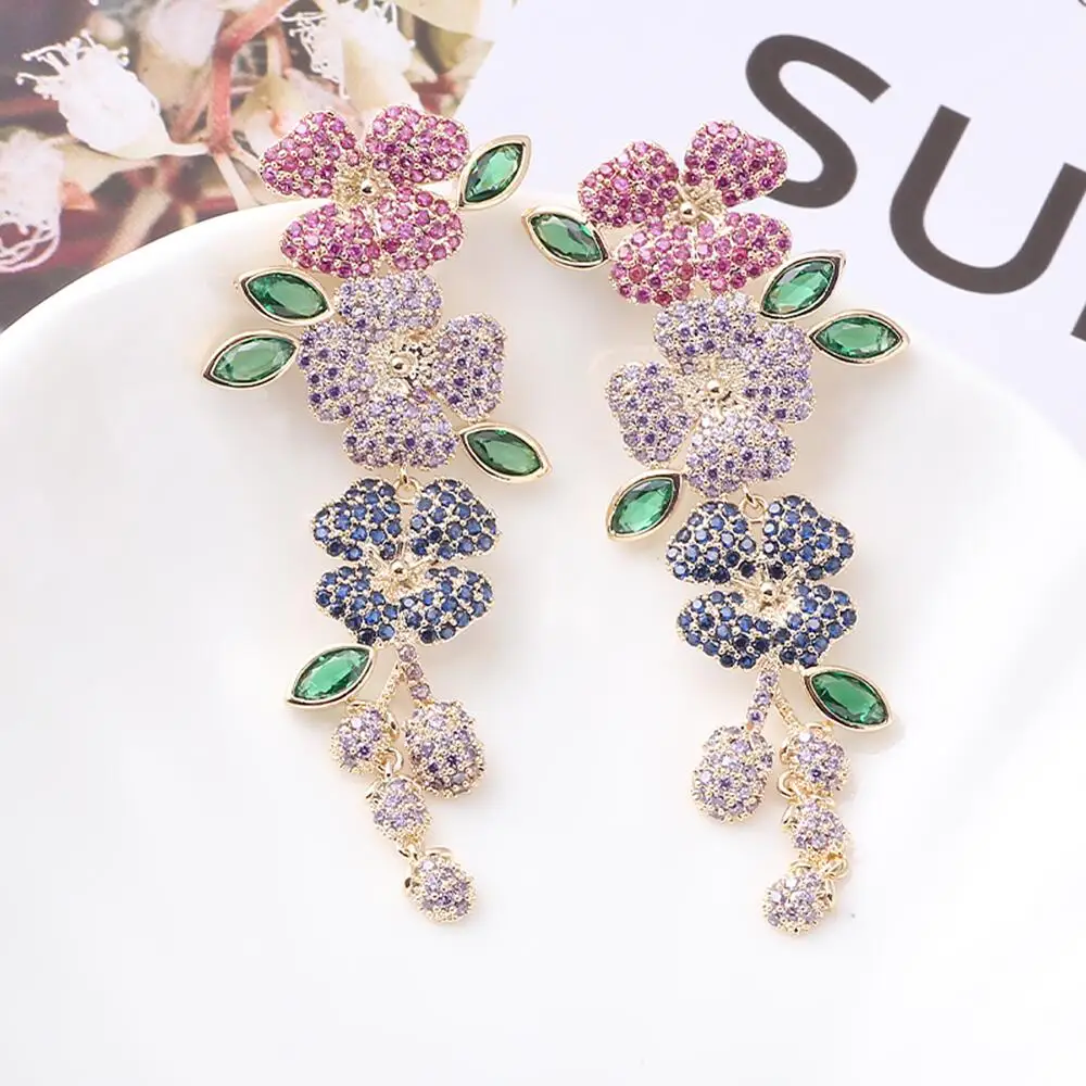 Luxury Flower Long Earrings Beautiful Mini Zirconia Micro-inlay Leaves Earring Fashion Women Jewelry Bridal Drop Earrings