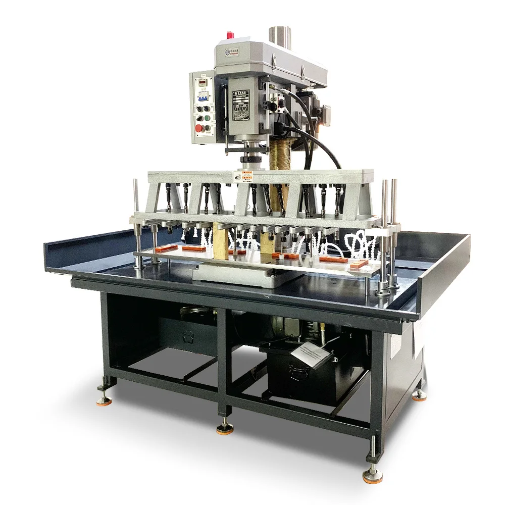 Forage de précision Machine de forage d'alimentation automatique hydraulique verticale Machine de taraudage Machine de forage CNC réglable multi-axes