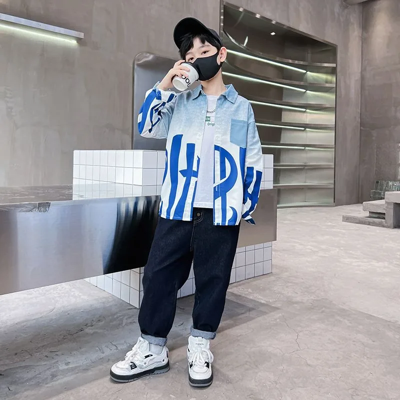 moda-gradiente-carta-tween-menino-camisa-jaqueta-primavera-outono-2025-estilo-coreano-outerwear-moda-personalizada