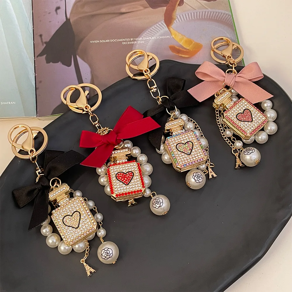 luxury keychains big brand New Handmade Bowknot Pearl Key Chain with rhinestone perfume Bottle Car keychain Women's Bag Pendant