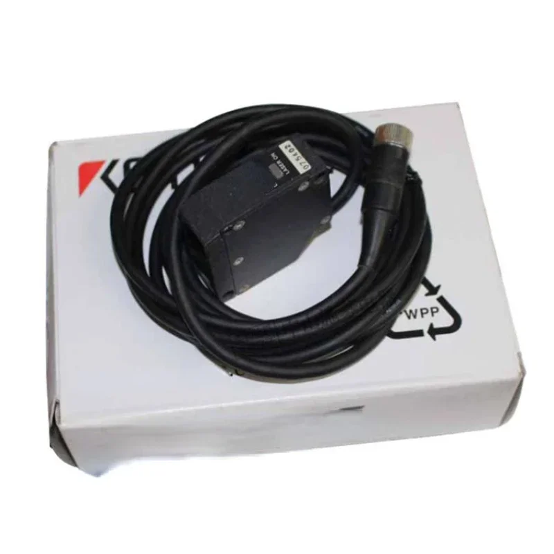 

LB-01 high precision laser displacement sensor reference distance 100mm measurement range 40mm long range type