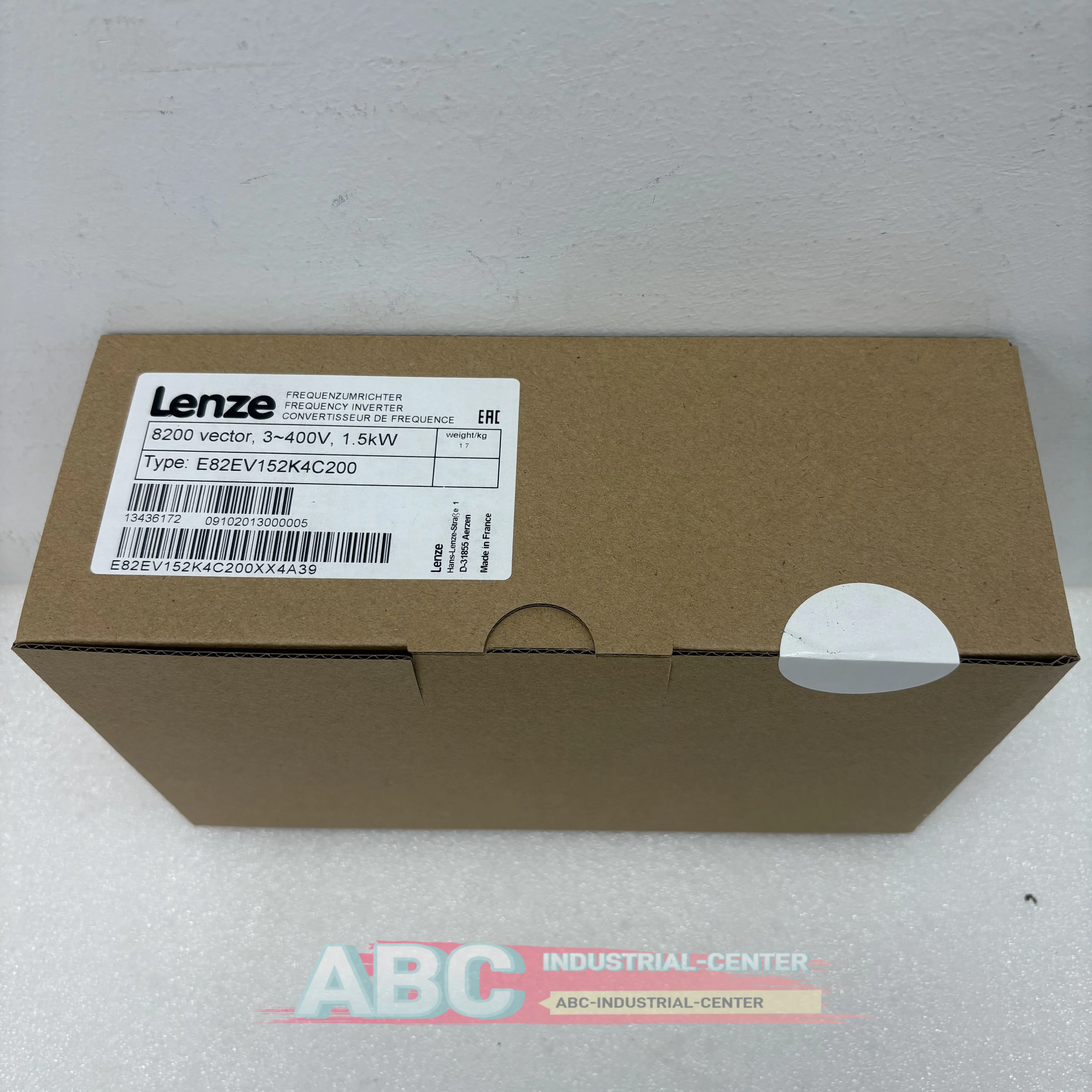 

Frequency converter E82EV302K4C E82EV302K4C200 brand new E82EV302K4C040