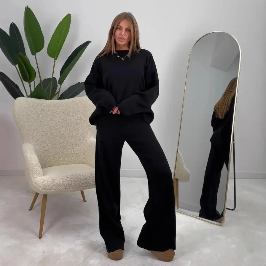 

2025 Autumn New Round Neck Solid Color Loose Hoodie Pants Two Piece Set Women Casual Fashion Black Outfit