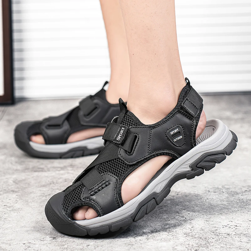 Hoge Kwaliteit Heren Mesh Outdoor Sandalen Waterdichte Schoenen Voor Mannen Klassieke Strand Sandalen Hot Man Naaien Ademende Antislip Schoenen