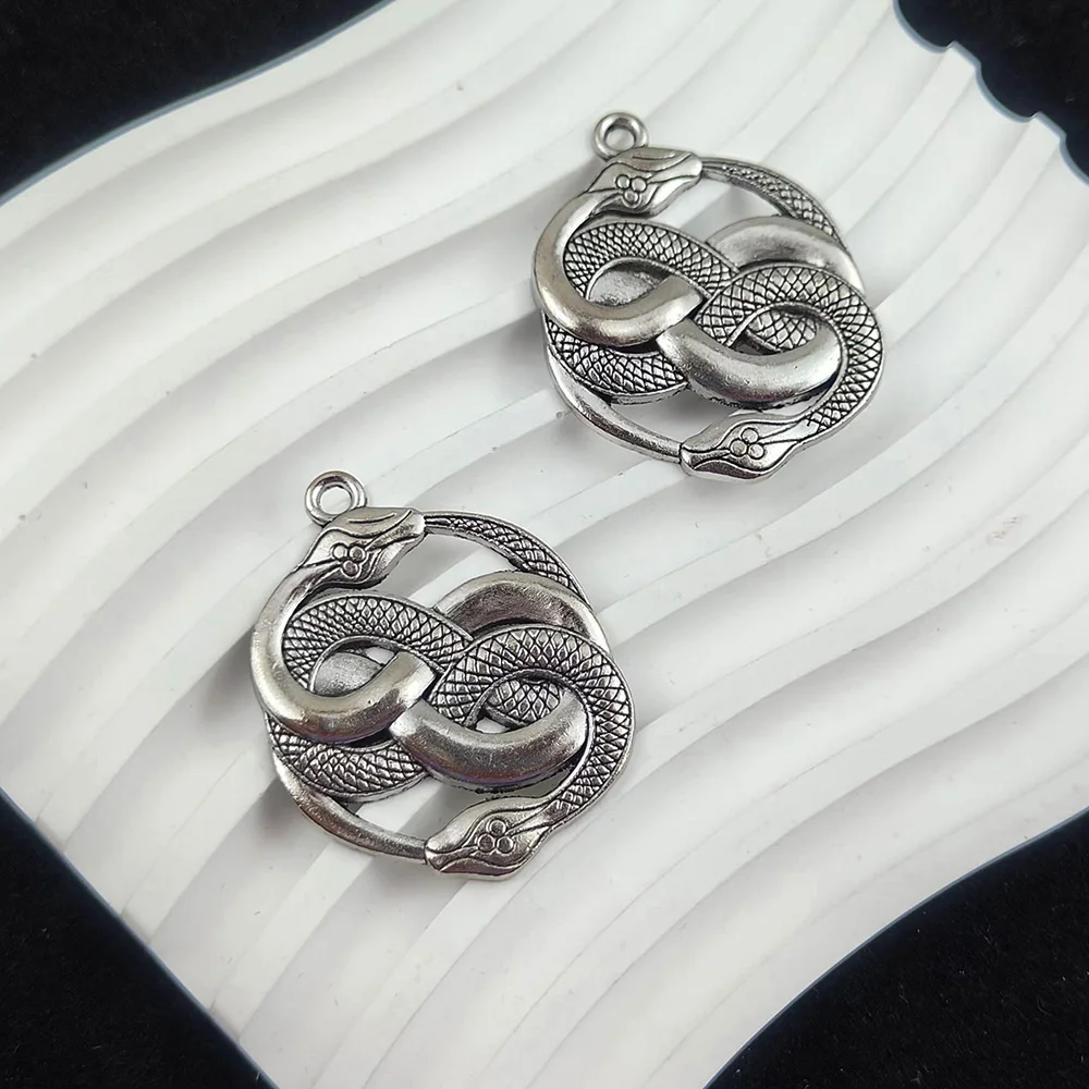 43*34mm aleación Color plata antigua serpiente encantos colgante diseñador encantos ajuste joyería hacer accesorios de joyería DIY