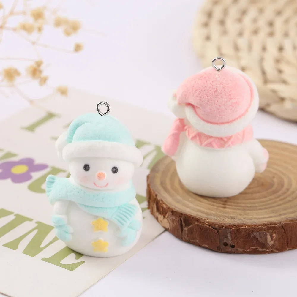 

20Pcs 3D Flocked Kawaii Snowman Charms Cartoon Resin Pendant Earrings Keychains Accessories for DIY Crafts Jewelry Make