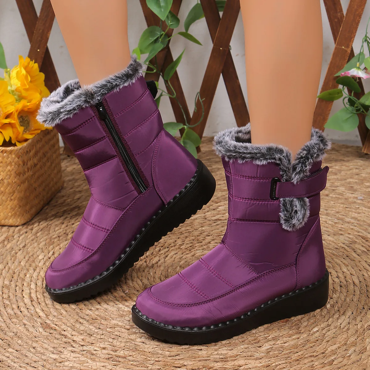 

Women's winter fleece and thickened snow boots, outdoor warm fleece snow cotton, cold-resistant and comfortable cotton shoes