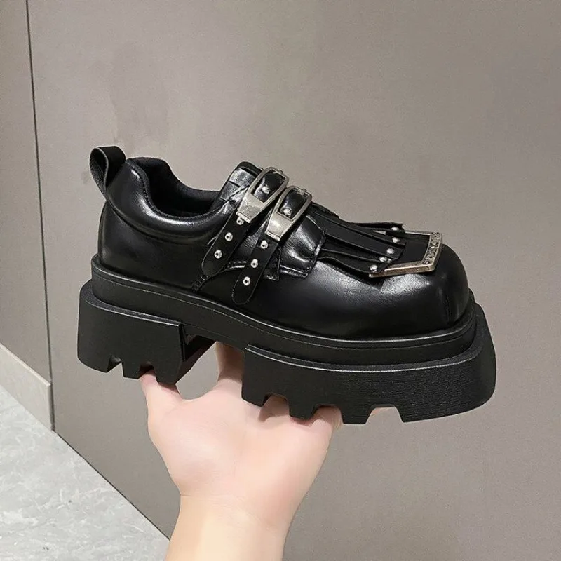 

Роскошная женская обувь, дизайнерские туфли дерби в стиле панк, повседневная кожаная обувь с большой головкой, металлические кроссовки на платформе в стиле панк, парикмахер