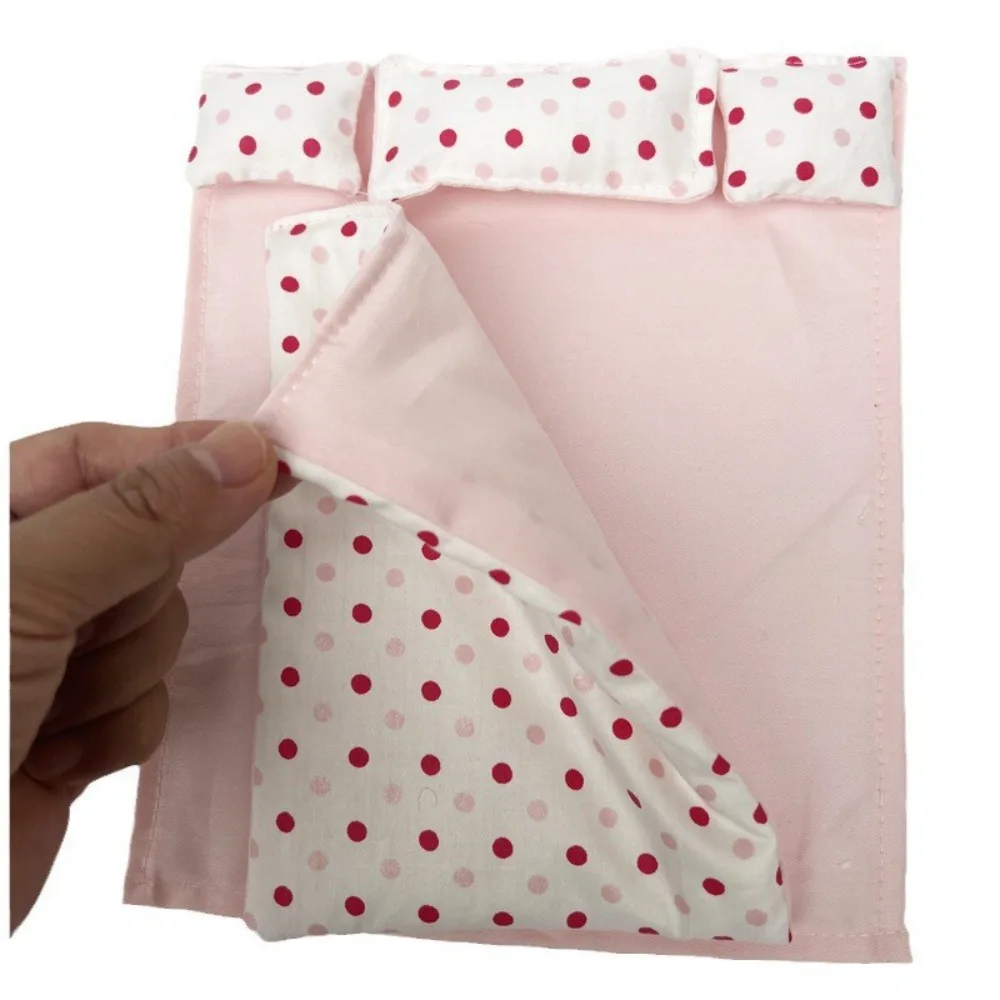 Vijfdelige set Mooie poppenhuisslaapdeken Laken 1:12 Schaal Dollhouse Miniatuur Bed Quilt Kussen