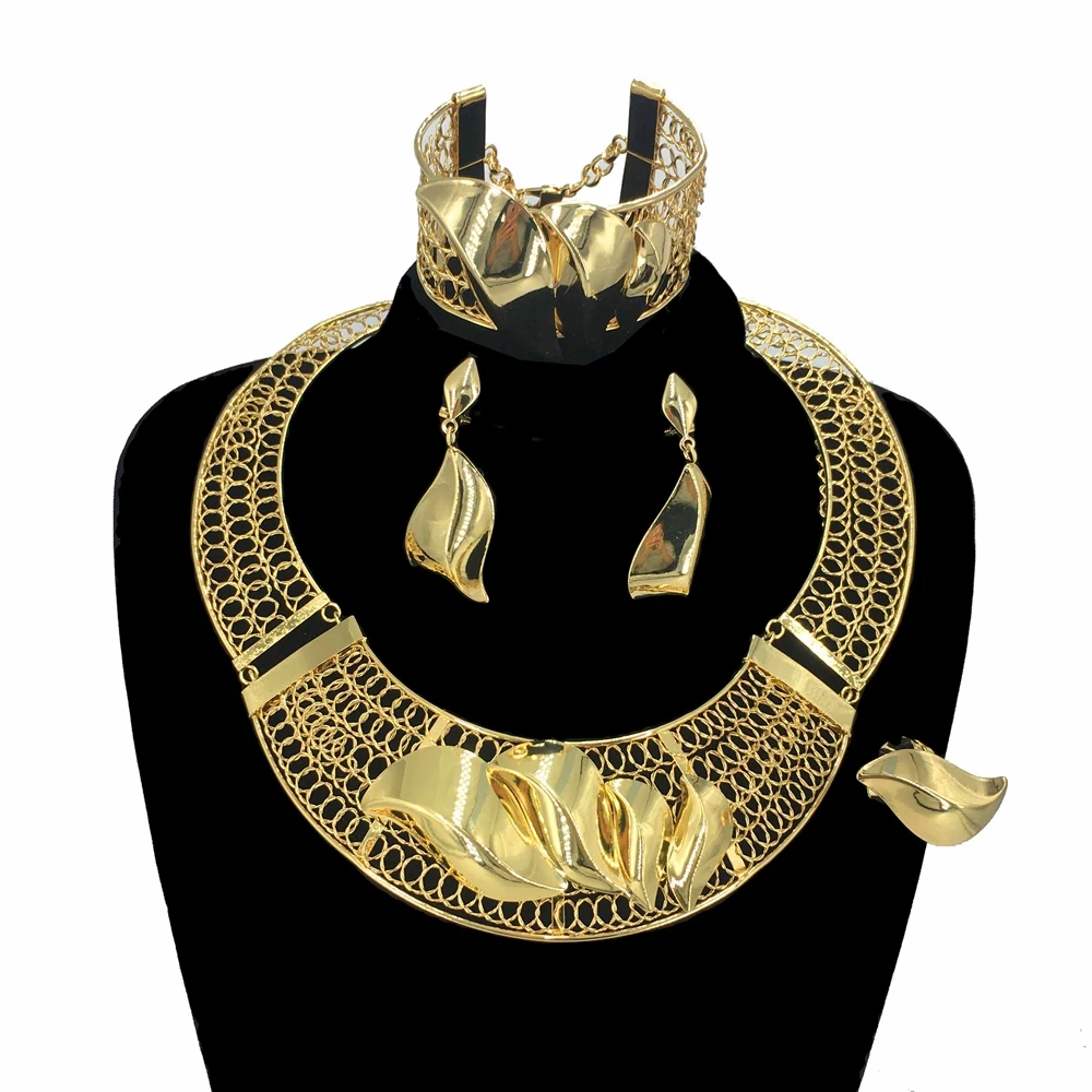 

Brazilian Gold Plated Huge Jewelry Set Fashion Ladies Mama Large Necklace Earrings Ring Wedding Party Gift FHK15735