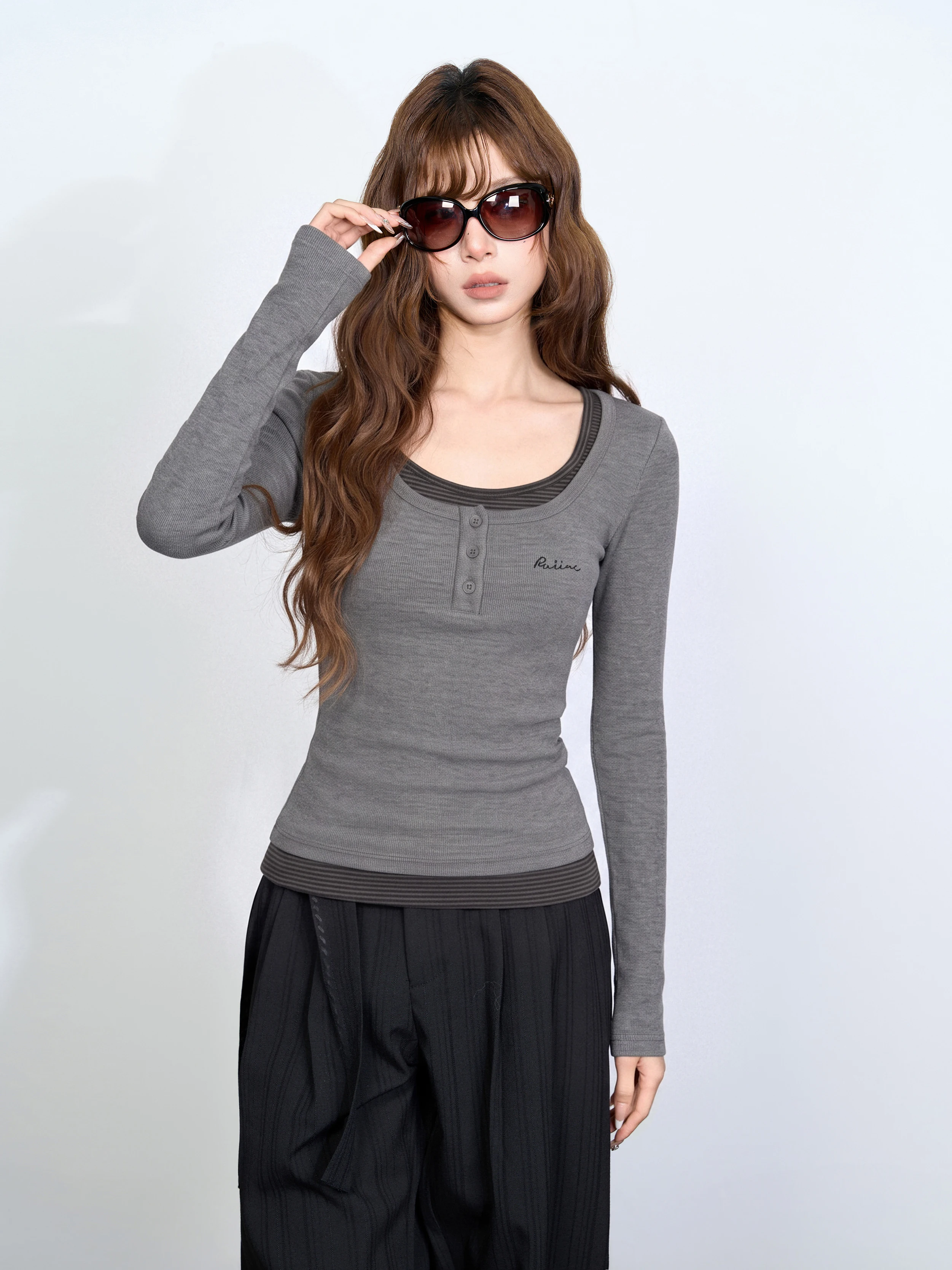 Gray Stripe under Shirt Women's Long Sleeve U-Neck Slim Fit Short Top Inner Wear Base Shirt Korean Style Commute Fashion