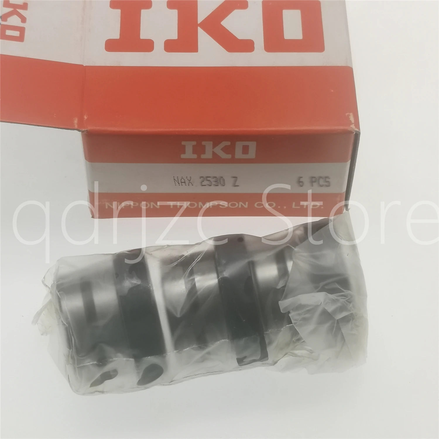 Combination needle roller/thrust ball bearing NAX2530Z = NKX25-Z-XL 25X37X30 mm