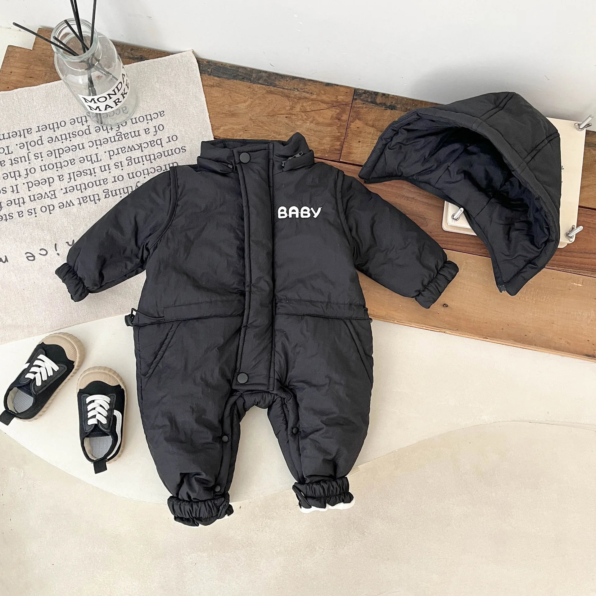 2024 Winter New Baby Plus Velvet Thick Warm Romper Toddler Boy Girl Letter Jumpsuit Newborn Infant Warm Padded Clothes 0-3T