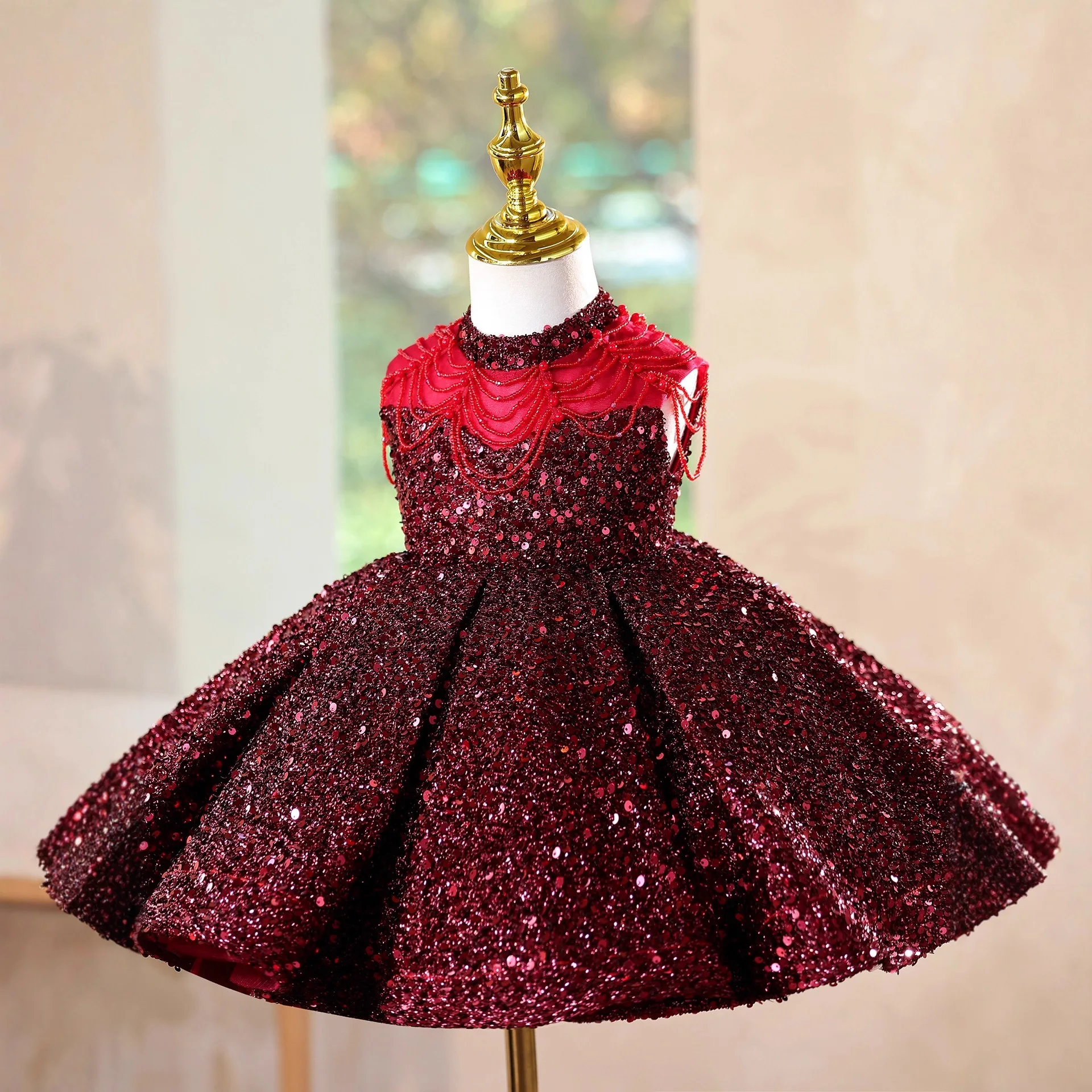Children High End Wedding Party Princess Ball Gown Girls Cute Beading Sequins Design Birthday Baptism Dress g504