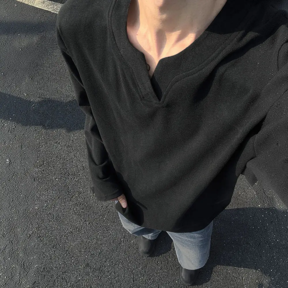 Mens Fashion Thermal V Neck Long Sleeve T Shirt Slim Fit Autumn Winter Warm Velvet Base Layer Solid Color Top