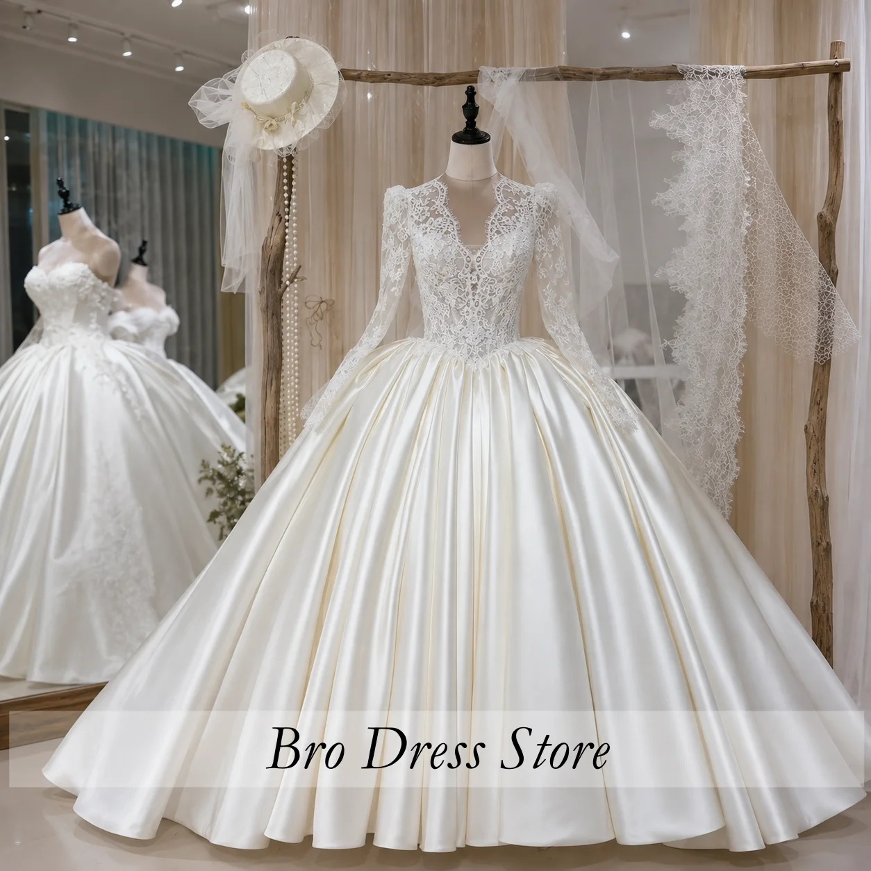 Customized Romantic Lace Wedding Dress Deep V Neck Long Sleeves Satin Princess Ball Gown Vestido de Novia Vestido de Novia