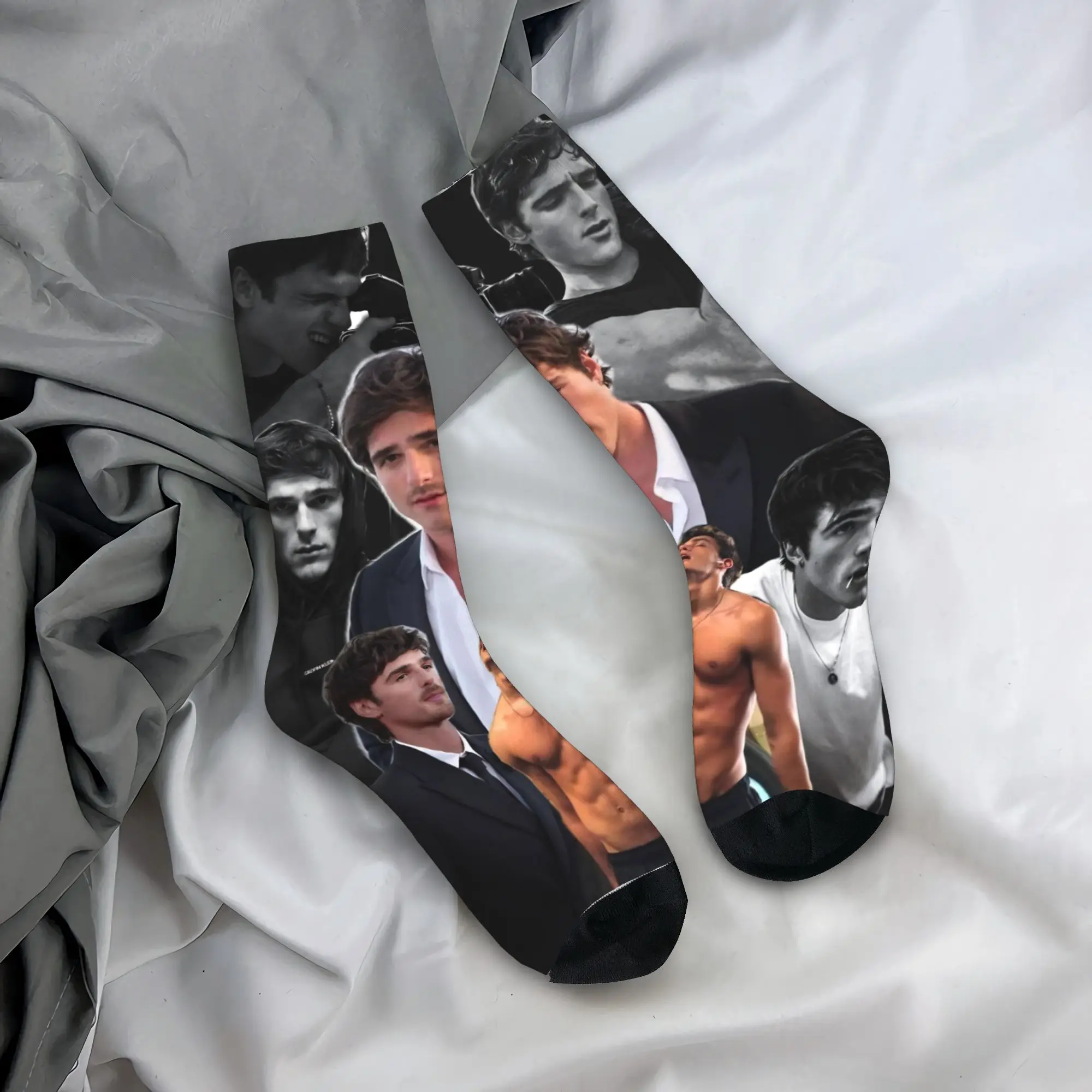 

Adults Men Socks Jacob Elordi Actor Photo Collage Stockings Non Skid Medium Soft Socks Autumn Novelty Pattern Running Socks