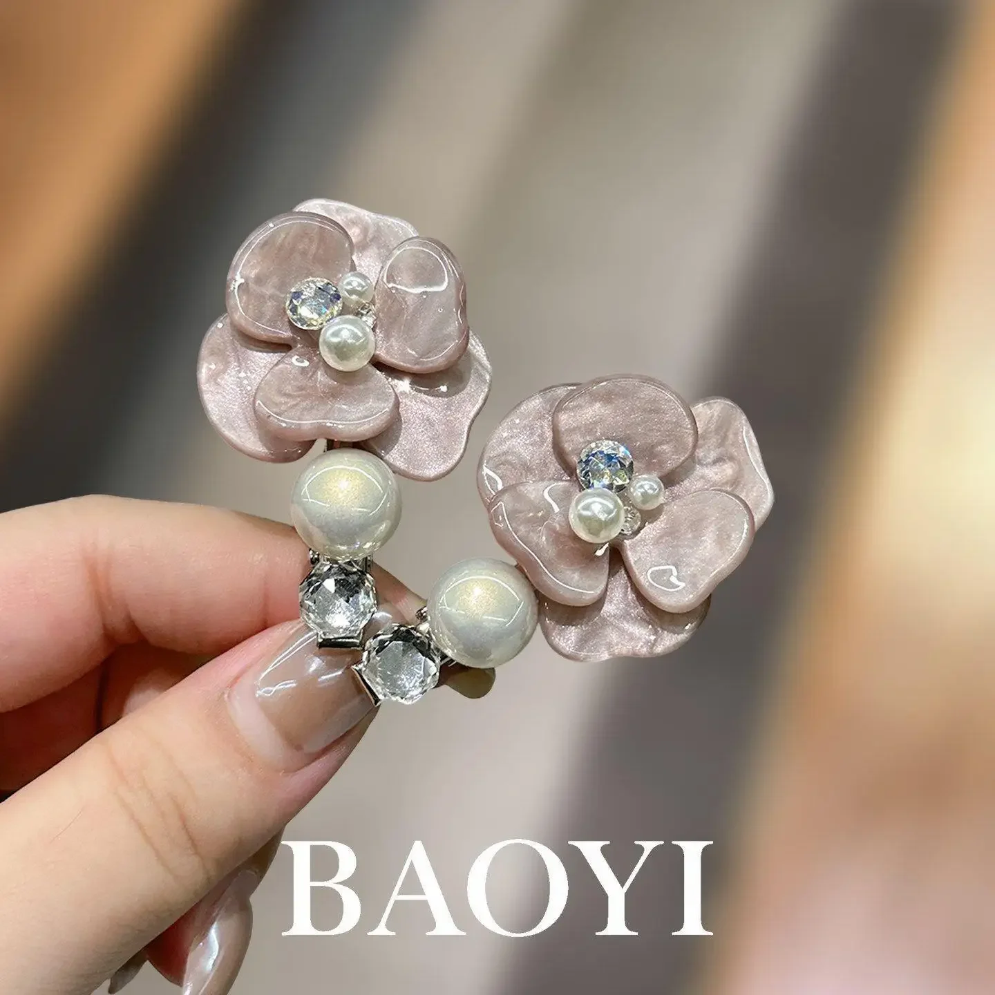 Exquisite High-End Rhinestone Camellia Imitation Pearl Hair Clip, Women's Bangs, Broken Hair, Side Clip, Lazy Duckbill Clip