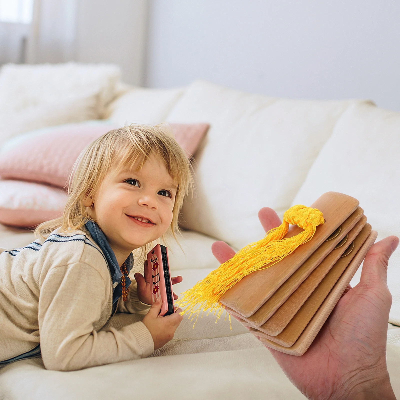 

2Pcs Chinese Kuaiban Bamboo Clappers Traditional Percussion Instrument Festival Props Handmade Sound Tool for Folk Music Drama