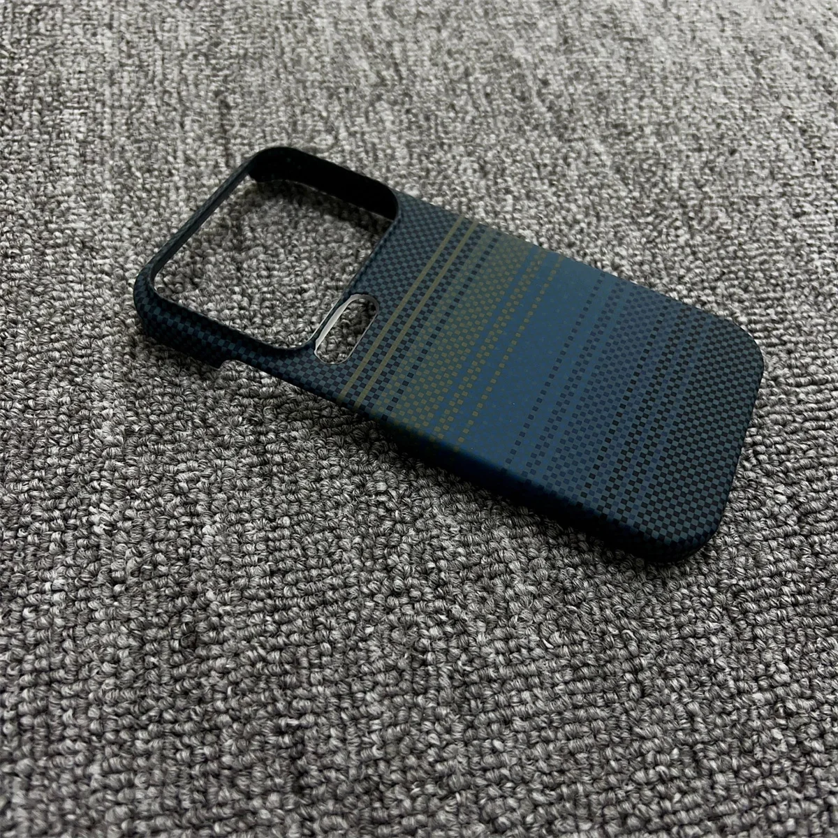Coque de téléphone magnétique  - Carbon Fiber Filament avis et prix