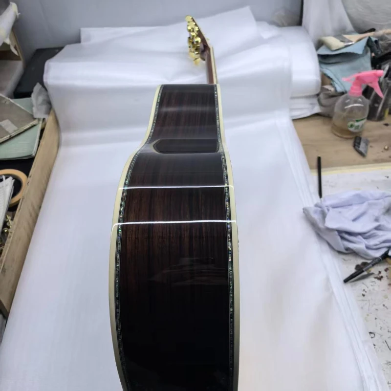 D45 Series 41 Inch Acoustic Guitar  Yellow Solid Top  Spruce Body  Ebony Neck Minimalist Design Perfect for Country Music