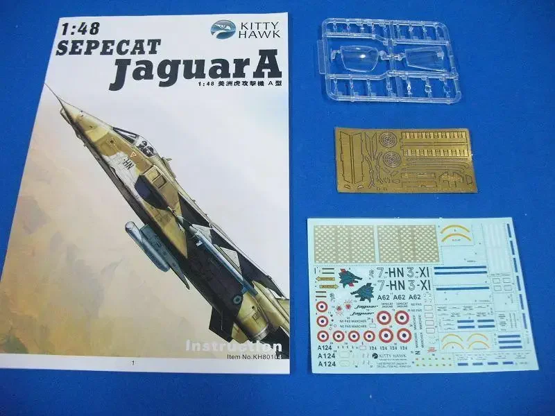 Kitty Hawk 80104 1/48 Scale Model Sepedcat Jaguar A  model New