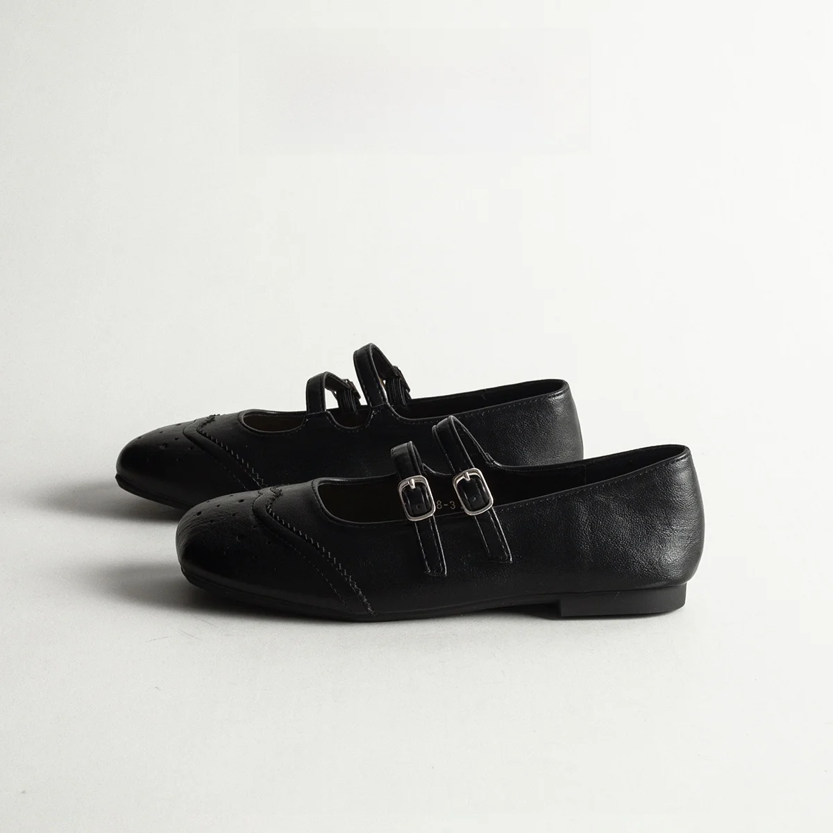 

Genuine Leather Ballet Flat Mary Jane Shoes Women's Versatile Square Head Elegant Soft Bottom Single Shoes Floral Carving