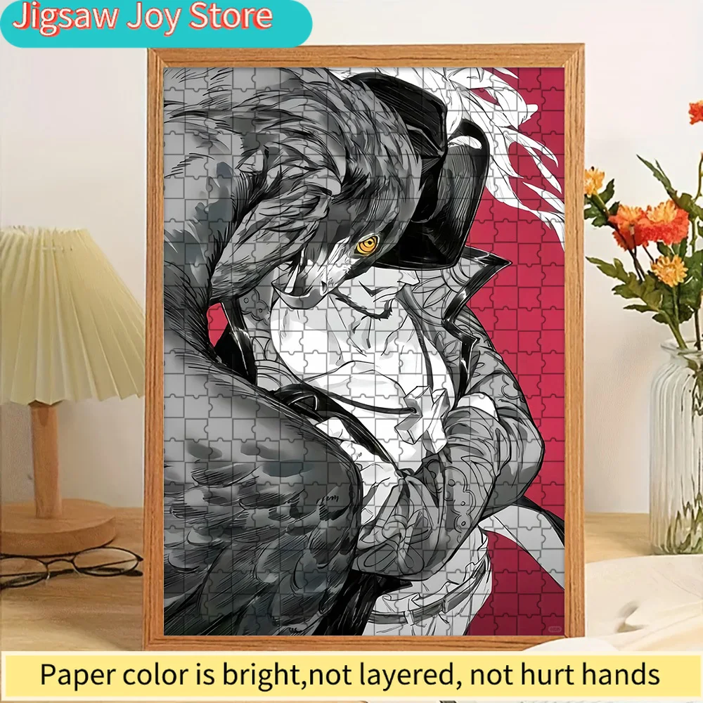 

Пазл из художественной бумаги One Piece: Дракул Михоук с черным пером орла, белым пером и красным фоном, с изображением шляпы, самая прочная модель