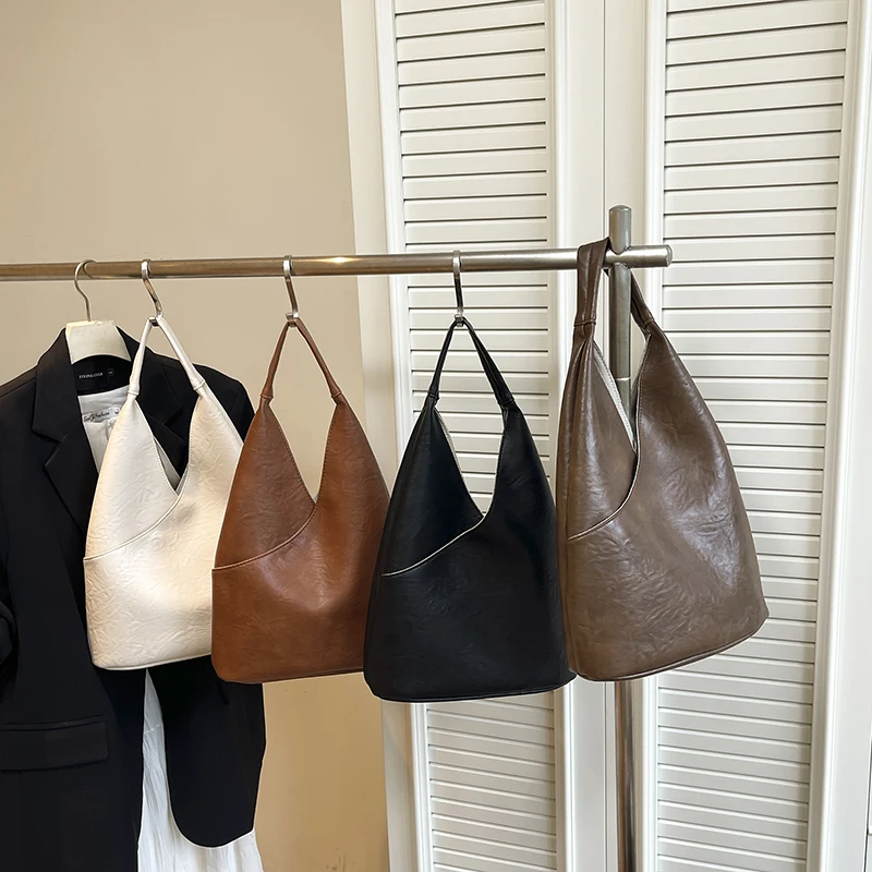 

Designer Oversized Everyday Purse for Ladies Luxury Shoulder Bag for Women 2026 High-Quality Premium Elegant Spacious Tote Bag