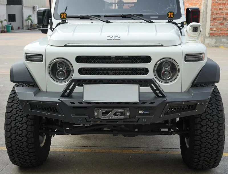 Car Hood Light Strip Suitable for BAIC 212 T01 2024 2025 2026 Modified Auto Grille Through Light LED Daytime Running Lights