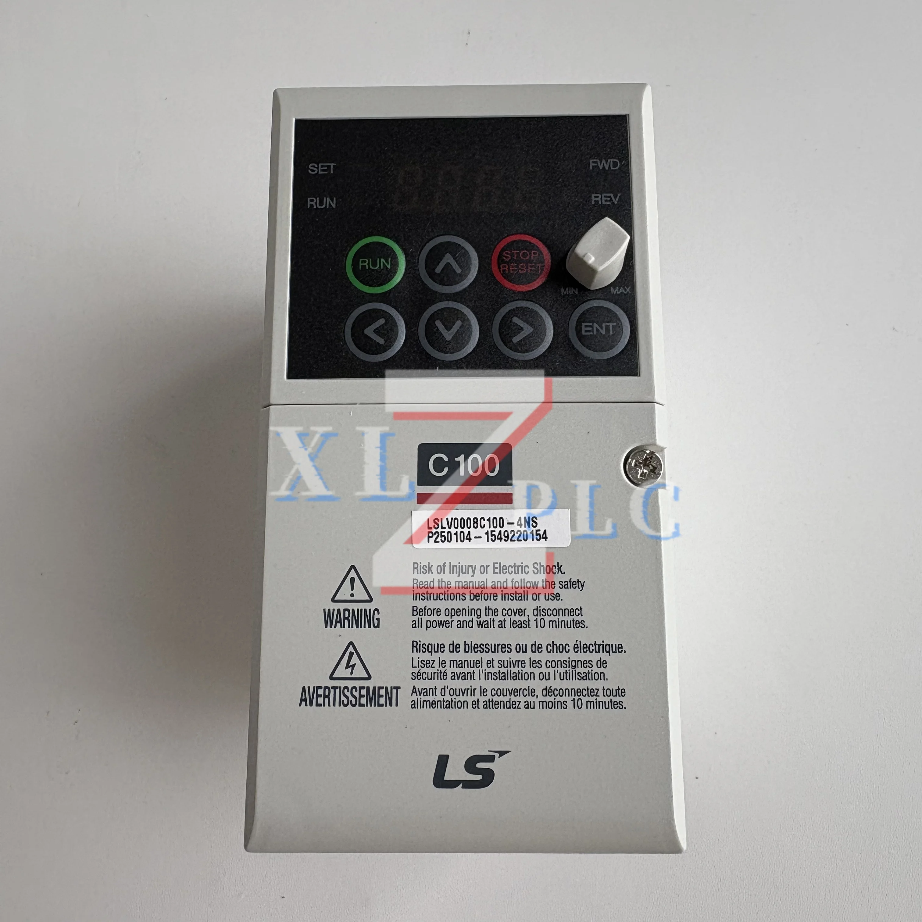 周波数コンバータ新オリジナル LSLV0008C100-4NS