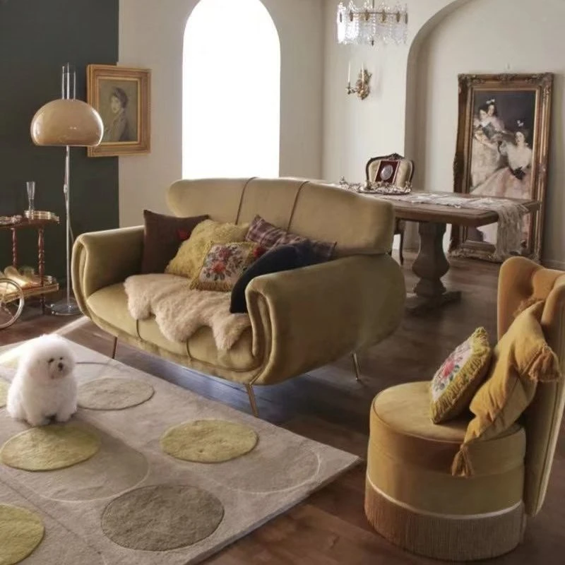 French retro fabric sofa, small living room, medieval American light luxury