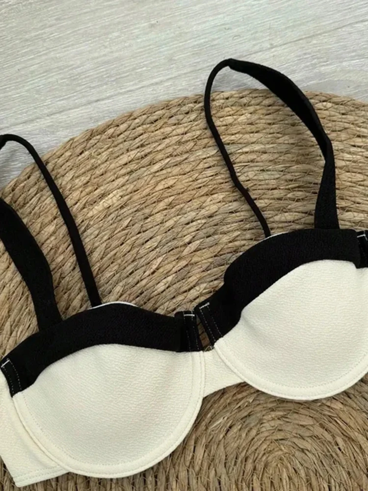 Elegante costume da bagno da donna in due pezzi, bikini tinta unita con ferretto, cuscinetti rimovibili per feste estive in piscina