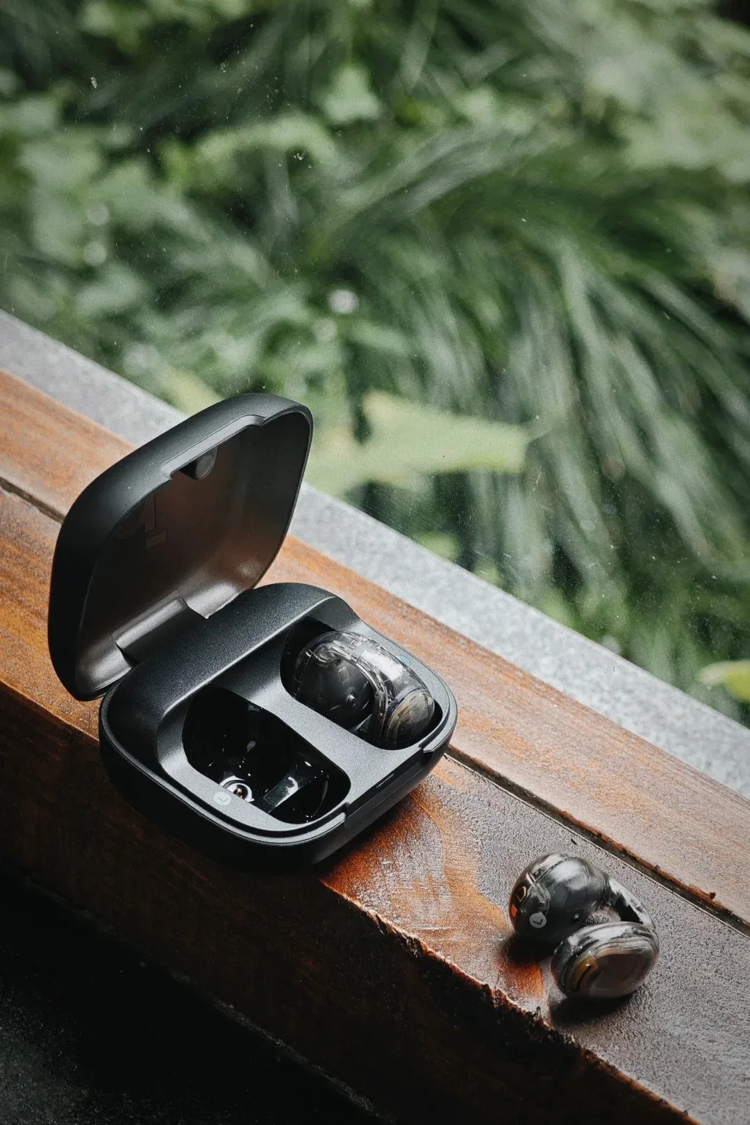 

SoundCore C30i A3330 Wireless Earphone Space Black Open-Ear Clip-On Spacecraft Surround Sound Sport Bluetooth Earbuds