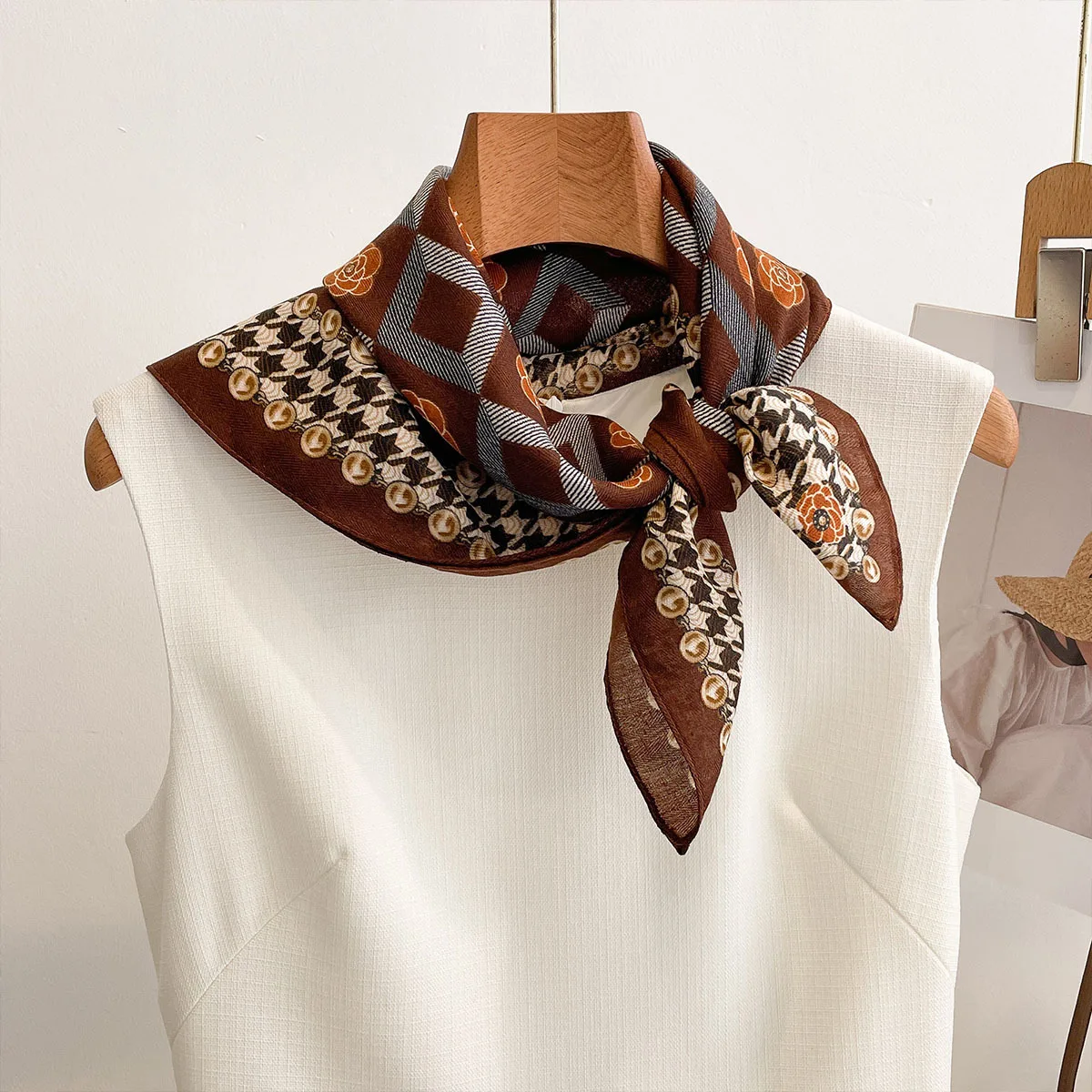 

Модный хлопковый шарф для женщин, стеганый с ромбовидным узором, повязка на голову, бандана, женский платок для сумки, повязка на запястье, шейный платок, фулярд, шейные завязки