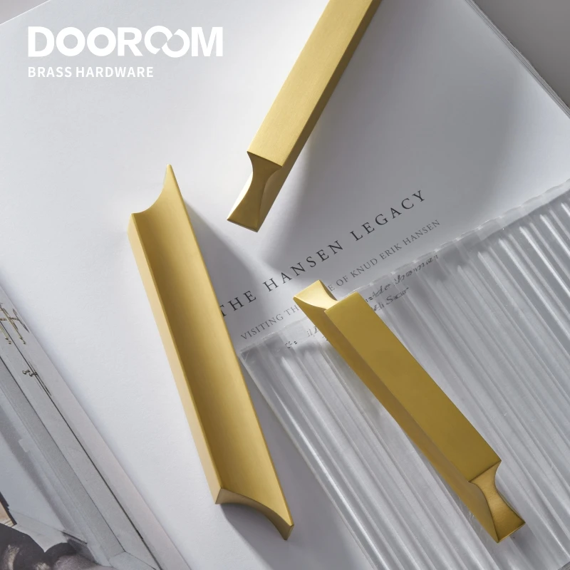 Maniglie per mobili in ottone Dooroom, moderne, lunghe, in oro opaco, per armadi, guardaroba, cassettiere, scatole per scarpe, cassettiere, armadietti, pomelli