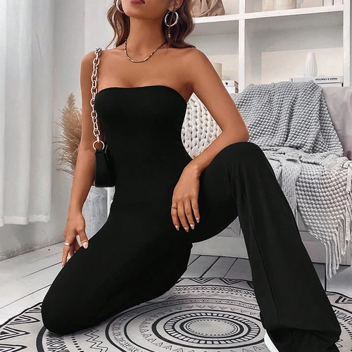 חליפות & רומפרס