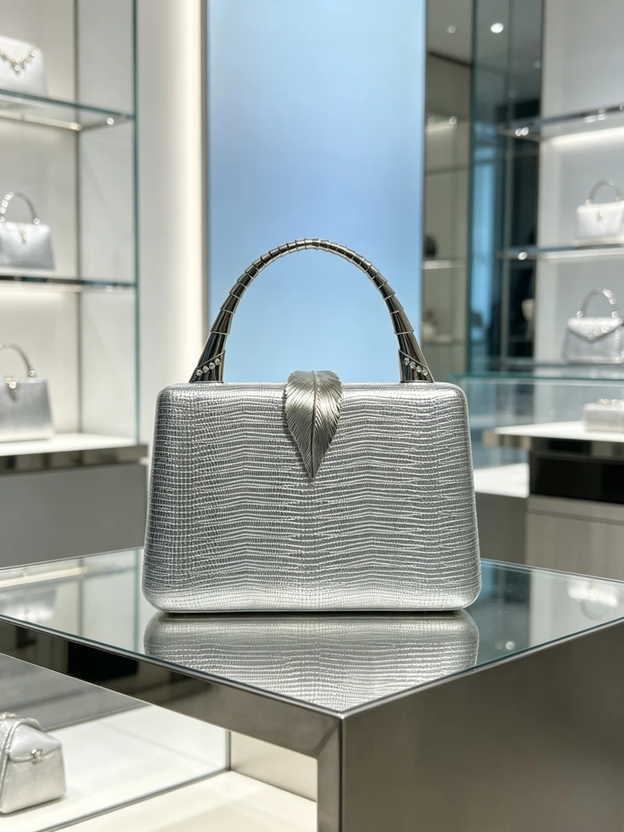 Silver Lizard Texture Leather Metal Feather Handle Clutch Luxury Retro High-end Evening Bag Middle Aged Women Wedding Banquet