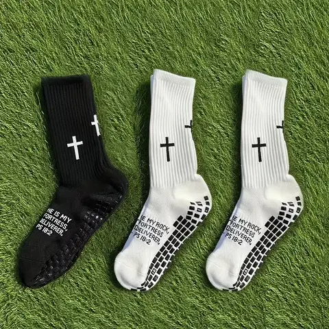 3 Pairs New Outdoor Men Women Sports Football Socks Dispensing Sports Socks Comfortable Outdoor Game Training Socks