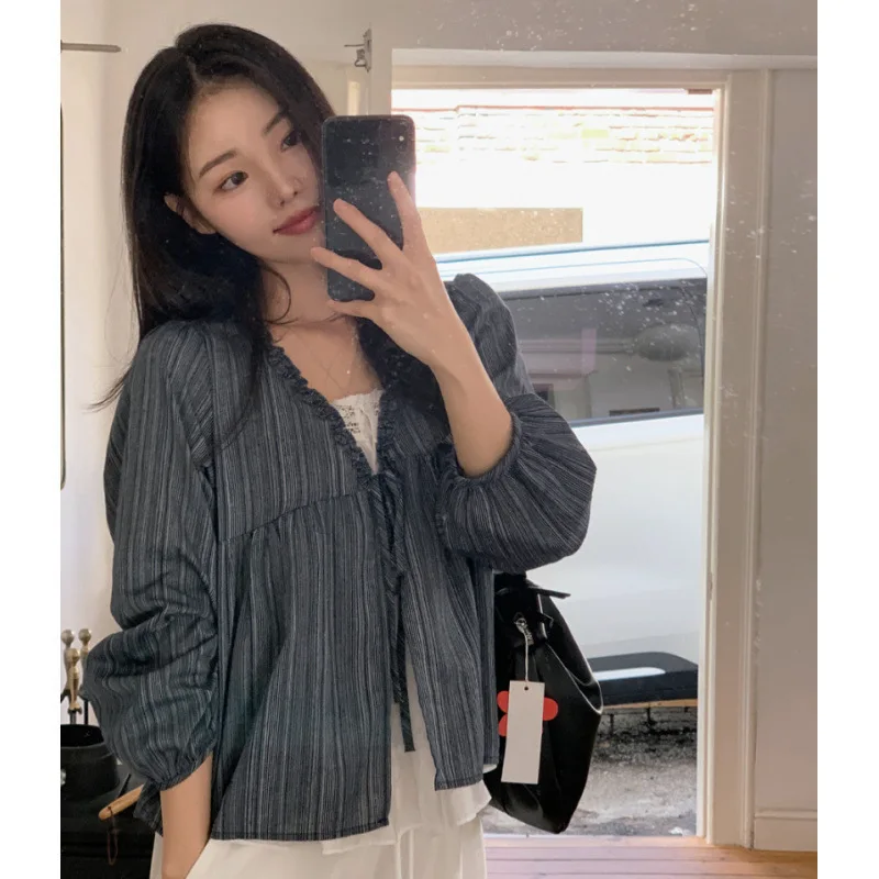 Women's Blue Ruffled V-Neck Blouse, Long Puff Sleeve Tie Front Peplum Top, Casual Summer Shirt