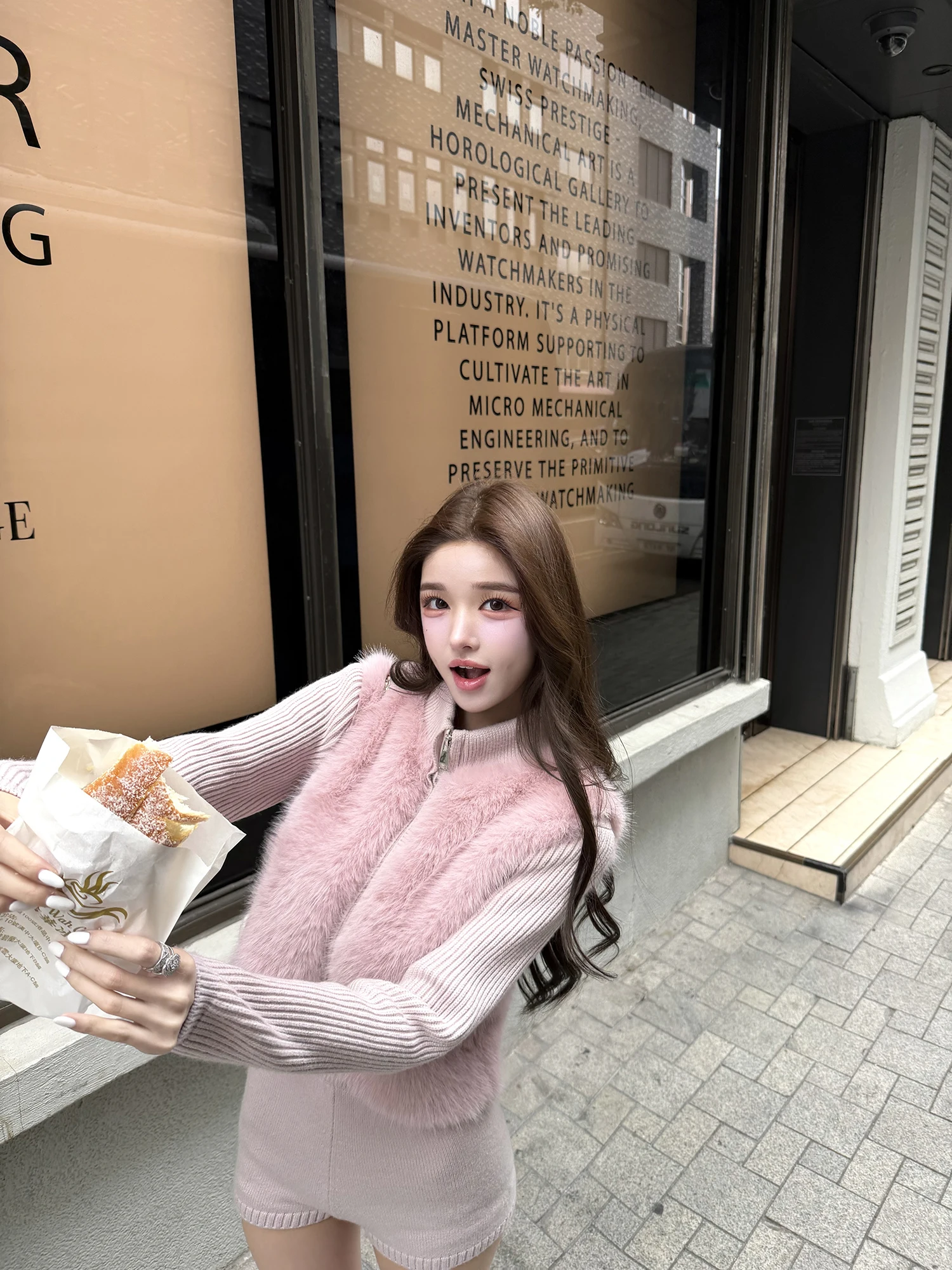 

High-End Bla Label Viola Knitted Set Cus-Dyed Eco-Friendly Women's Faion Top with Zipper And Regular Sve Length