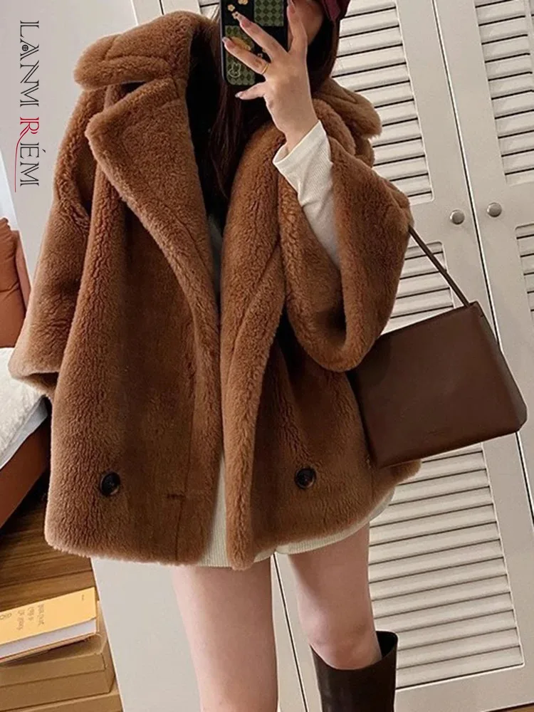 LANMREM Short Lamb Wool Coat For Women Lapel Collar Loose Sleeves Solid Color Female Luxury Warm Clothing 2024 Winter 2DA8020