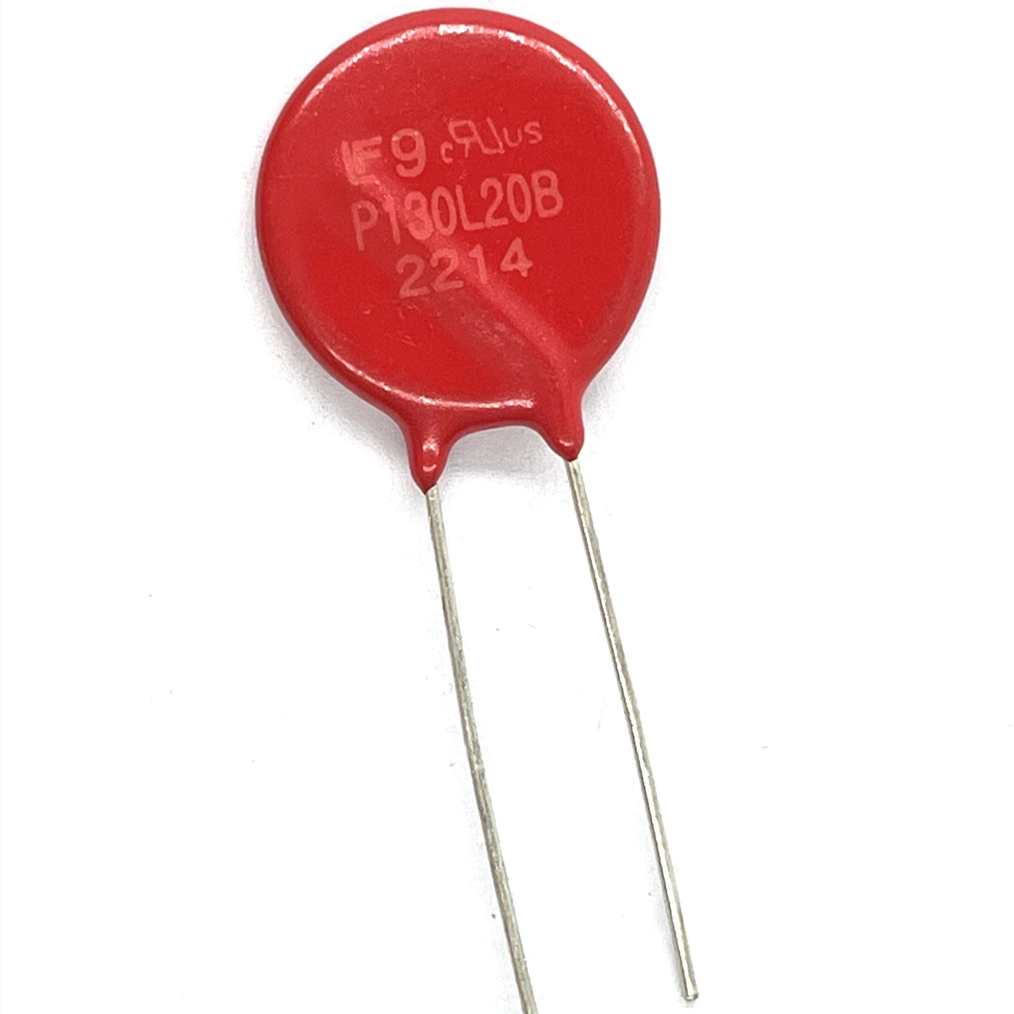 5PCS V33ZA2P P33Z2 20V 26VDC 500A 3J 10mm The varistor is original and brand new.