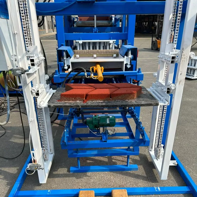 Customized Concrete Blocks Making Machines Full Automatic QT4-15 Brick Making Machinery Hollow Block Machine