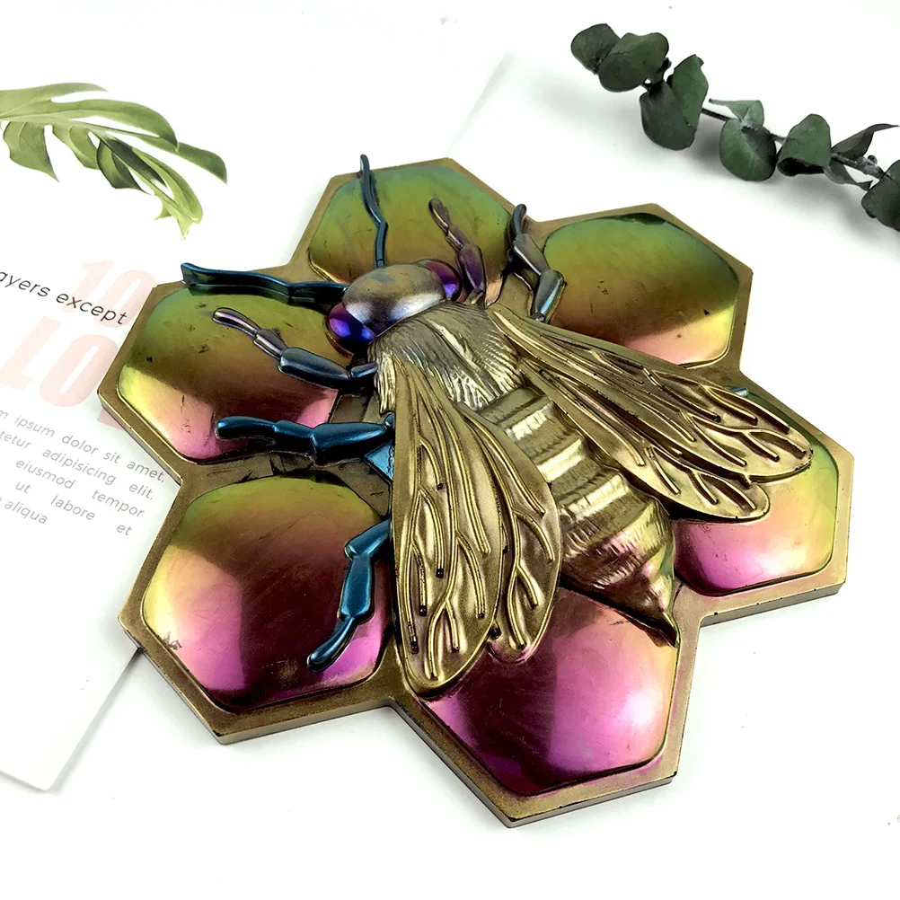 

2pcs Bee Pendant Mold Silicone DIY Wall Hanging Craft Molds Resin Casting Decor Ornament Home Christmas Fun Shape Handicraft