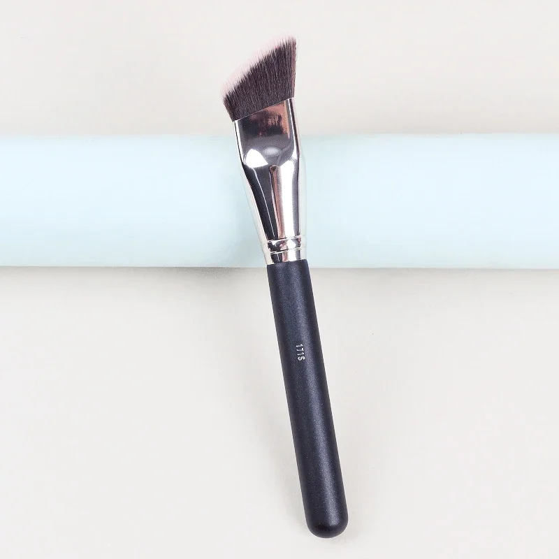 Pennello per trucco M171S Wedge Smooth-edge All Over Face pennello cosmetico per fondotinta inclinato angolato pennello cosmetico per contorno crema