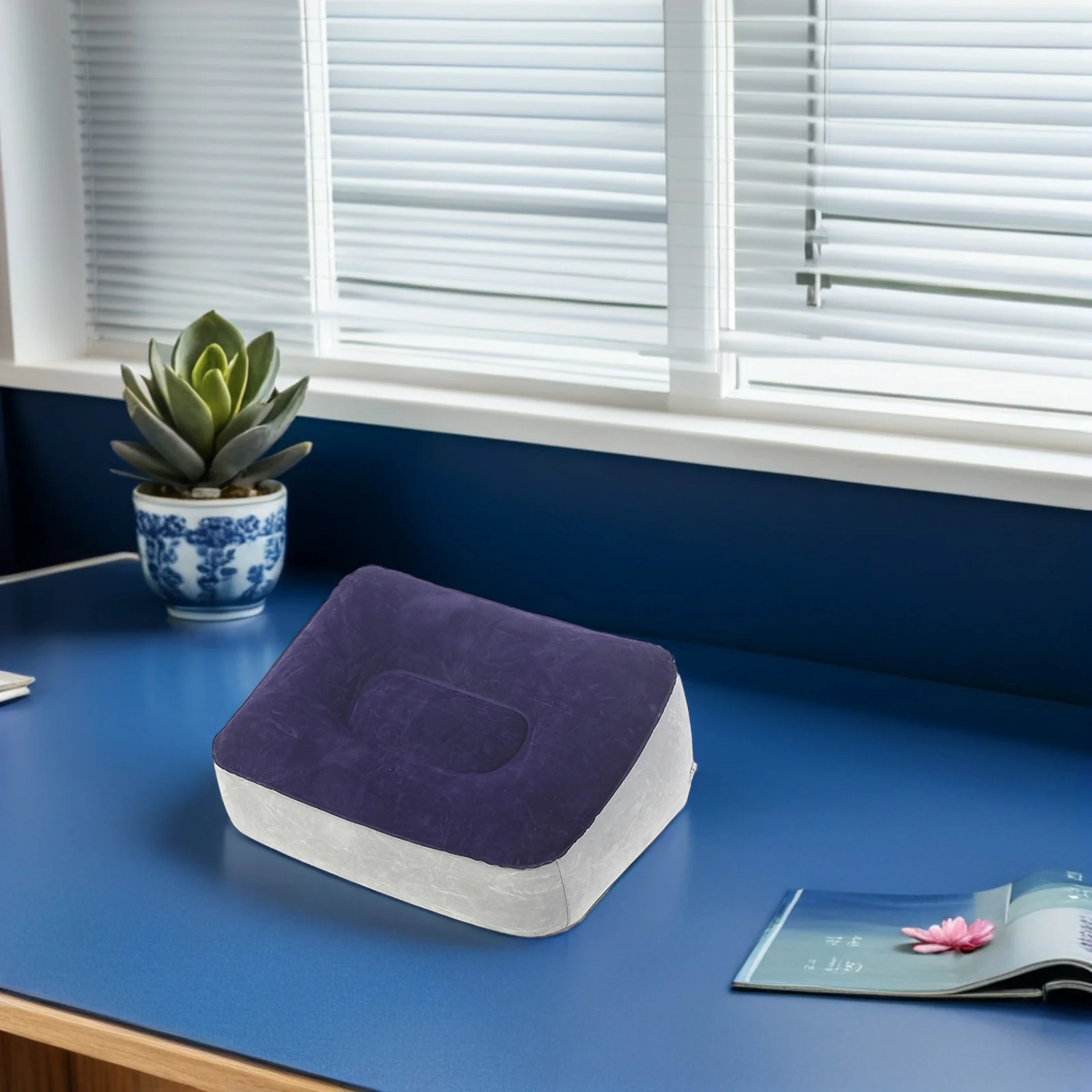 

2Pcs Inflatable Foot Cushion Gray Blue Leakproof Flocking Footrest Comfortable Anti Slip Suitable for Office Home Car Travel Use