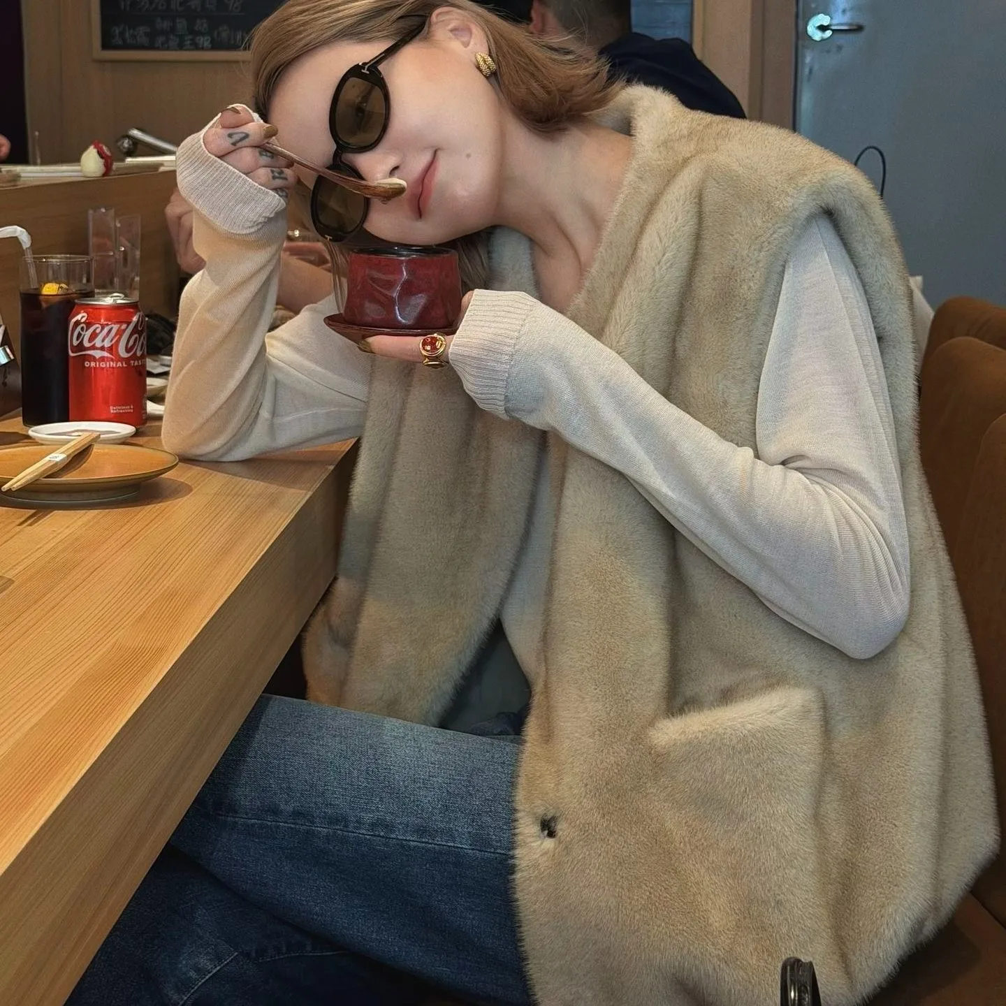 Faux Mink Sleeveless Faux Fur Women's Shearling Round Neck Warm Vest Autumn Winter Plush Cape Coat